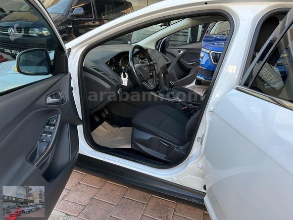 TUNÇ AUTO'DAN 60.000 KM EMSALSİZ FORD FOCUS 1.6 Tİ-VCT TREND X