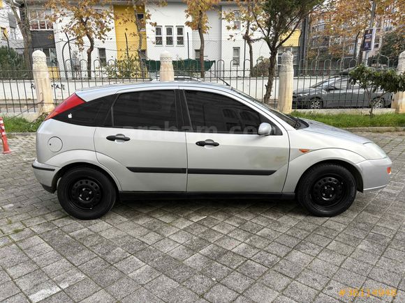 Sahibinden Ford Focus 1.6 Ambiente 2000 Model 