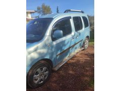 Sahibinden Renault Kangoo Multix 1.5 dCi Expression 2009 Model Antalya