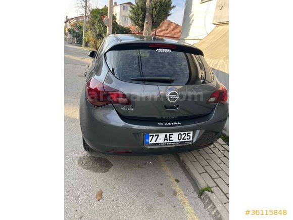 Sahibinden DEĞİŞENSİZ-BOYASIZ Opel Astra 1.3 CDTI Sport 2012 Model 