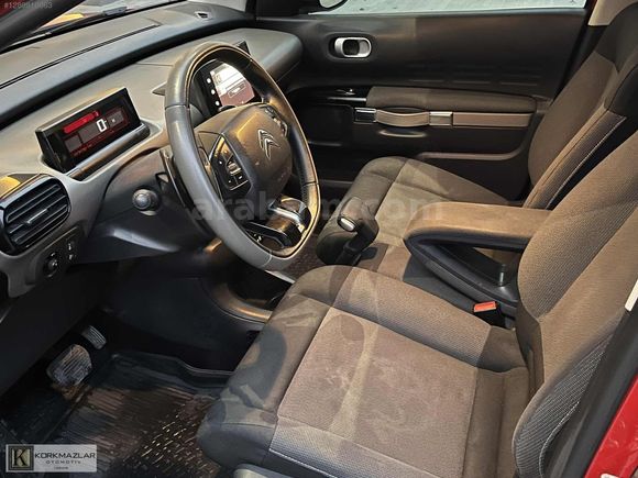 KORKMAZLAR | 2017 CİTROEN C4 CACTUS 1.2 E-VTİ SHİNE OTOMATİK