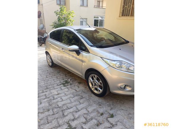Sahibinden Ford Fiesta 1.4 TDCi Titanium 2012 Model