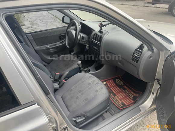 Sahibinden Hyundai Accent 1.3 Admire 2005 Model 
