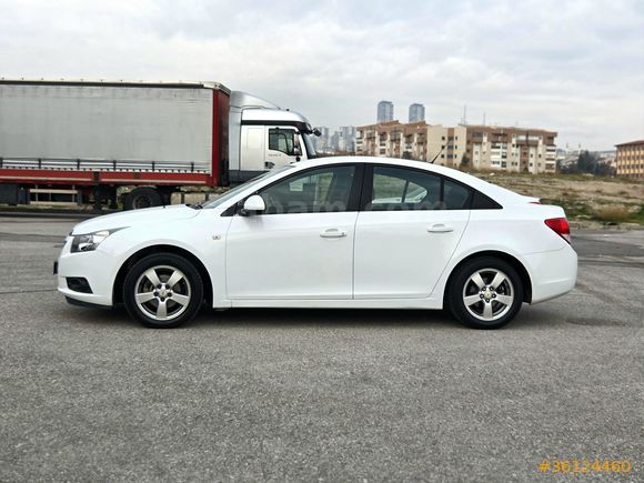 Orjinal Kasa  2012 124 Bg. Cruze LT