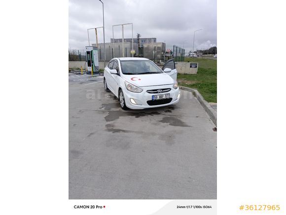 Sahibinden Hyundai Accent Blue 1.6 CRDI Mode Plus 2014 Model