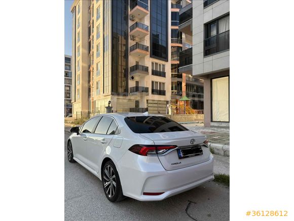 Sahibinden Toyota Corolla 1.5 Flame X-Pack 2022 Model 