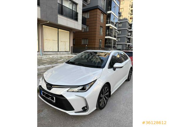 Sahibinden Toyota Corolla 1.5 Flame X-Pack 2022 Model 