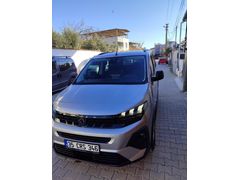 Sahibinden Peugeot Rifter 1.5 BlueHDI Allure 2025 Model