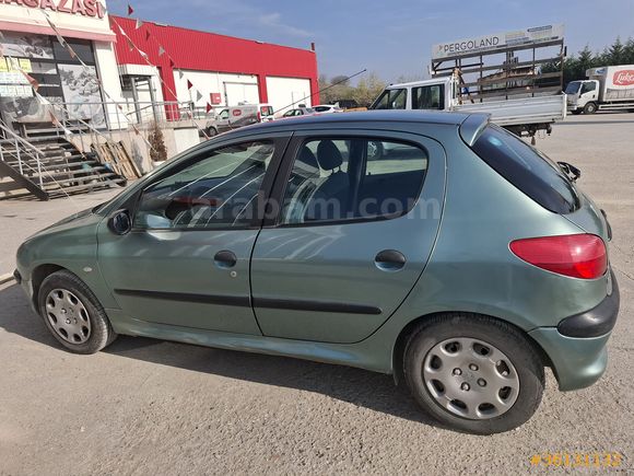 Sahibinden Peugeot 206 1.4 XR 2001 Model 