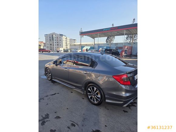 HONDA FB7