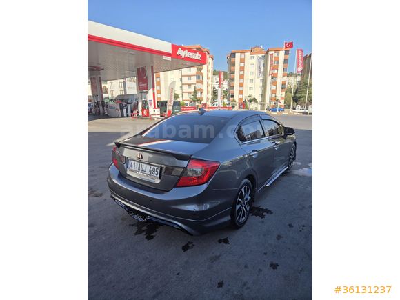HONDA FB7