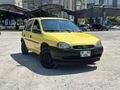 EMSALSİZ KONDİSYONDA CORSA B KILİMALI 