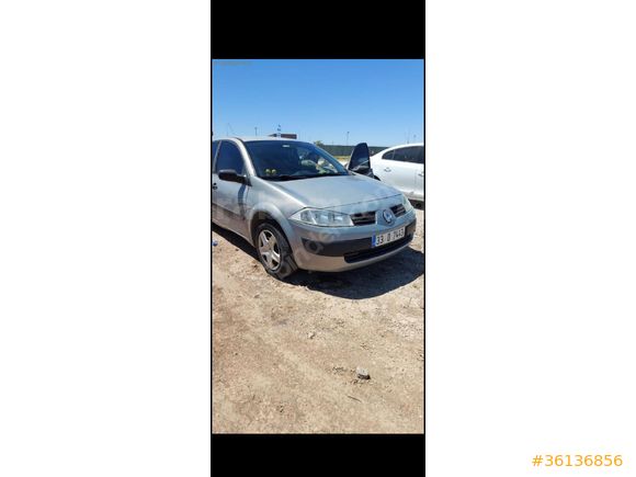 Sahibinden Renault Megane 1.6 Authentique 2004 Model  215.000 km Gri
