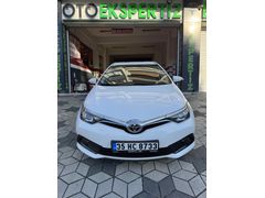Sahibinden Toyota Auris 1.33 Life 2015 Model 