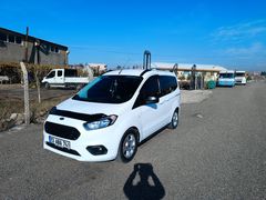 Sahibinden Ford Tourneo Courier 1.5 TDCi Delux 2021 Model
