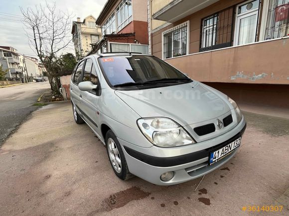 Otomatik / LPG / Klima / Çift Sunroof / Aile Aracı / Scenic 1.6 RXT 2001 Model 