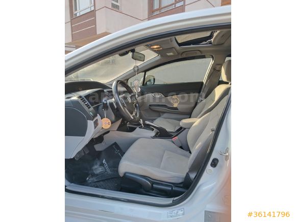 Sahibinden Honda Civic 1.6 Elegance 2015 Model