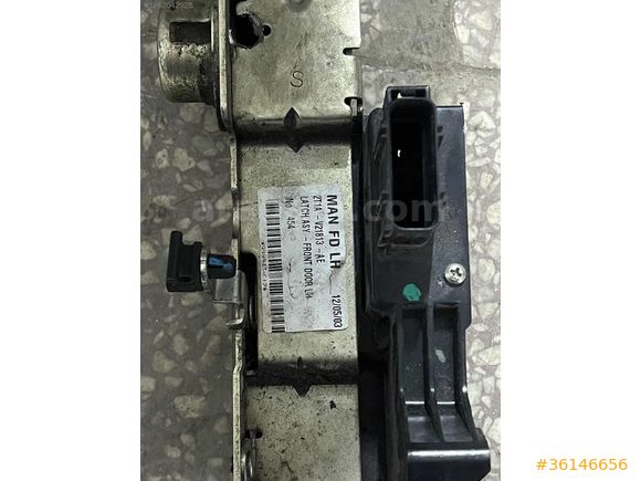 Ford Connect Ön Kapı Kilidi Sol 2T1A V21813