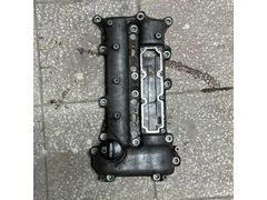 Chevrolet Captiva Üst Kapak