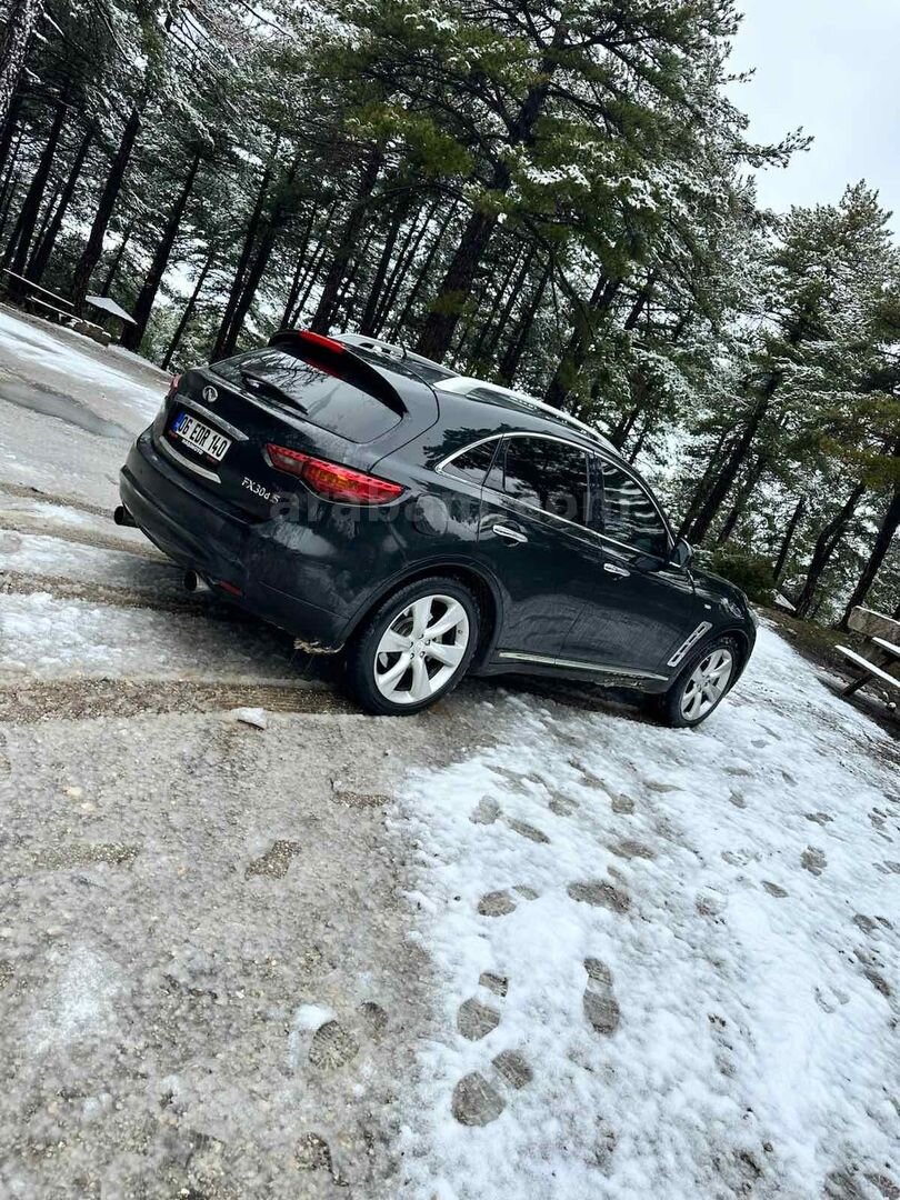 Sahibinden Infiniti FX FX30d S 2011 Model Denizli 160.500 km Siyah 7