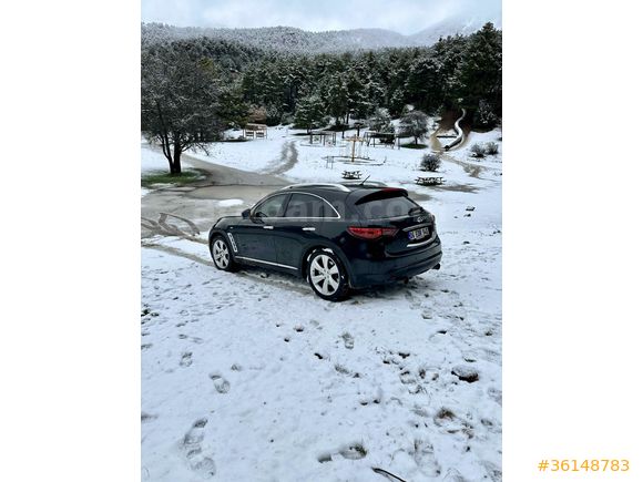 İnfiniti Fx30dS Premium 158.000 Km’de.. Açıklamayı okuyun..