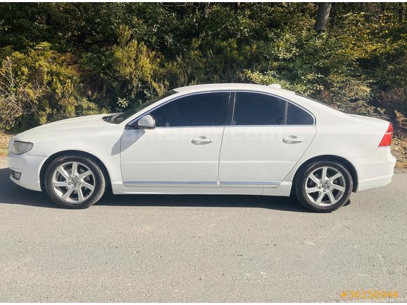 Sahibinden Volvo S80 2015 - 2016 Trafiğe çıkışlı - BOYASIZ TÜM BAKIMLARI YAPILMIŞTIR.