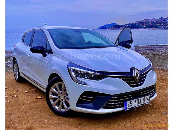 Renault Clio 1.0 TCe Touch 2023 Model HATASIZ GARANTİLİ OPSİYONLU
