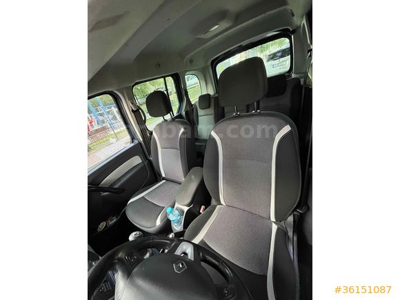 Sahibinden Renault Kangoo Multix 1.5 dCi Extreme 2016 Model Lacivert