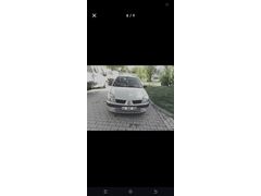 Sahibinden Renault Clio 1.4 Authentique 2004 Model