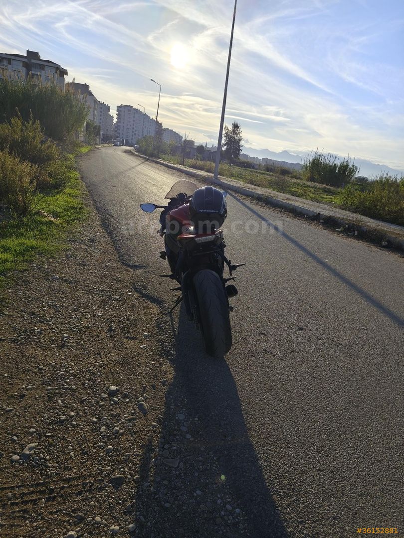 Sahibinden Kawasaki Ninja ZX-10R 2011 Model Isparta 55.500 km