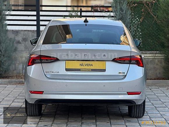 NİLVERA MOTORS'DAN HATASIZ BOYASIZ SKODA OCTAVİA 1.5 E-TEC
