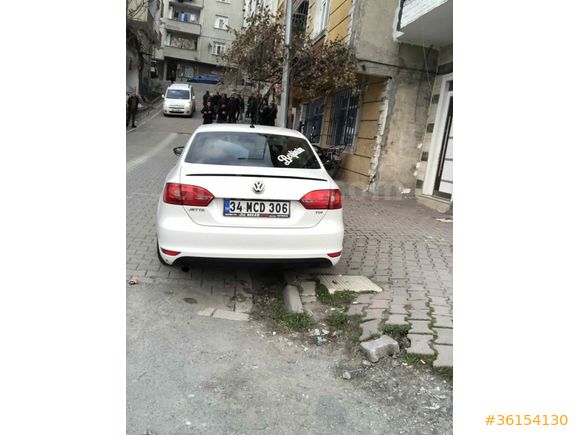 Sahibinden Volkswagen Jetta 1.6 TDi Trendline 2013 Model  205.500 km Beyaz