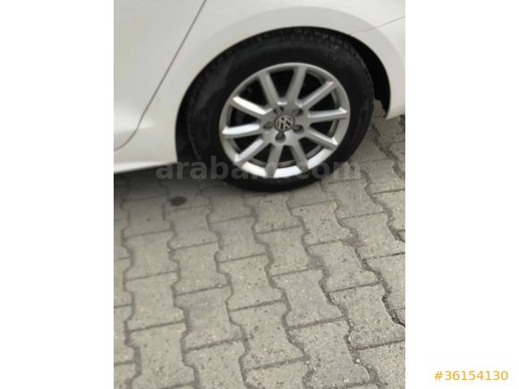 Sahibinden Volkswagen Jetta 1.6 TDi Trendline 2013 Model  205.500 km Beyaz
