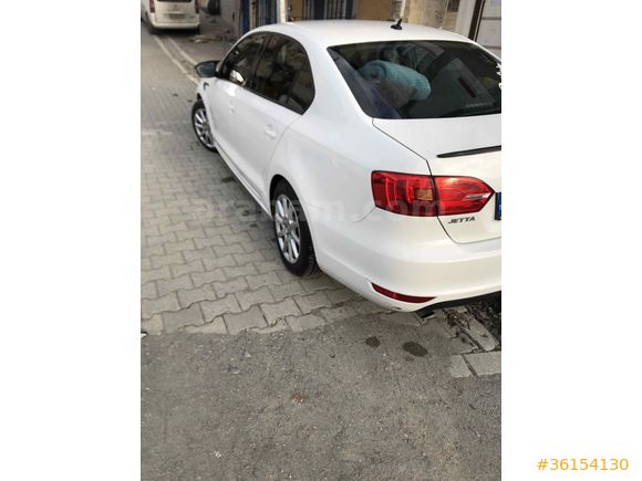 Sahibinden Volkswagen Jetta 1.6 TDi Trendline 2013 Model  205.500 km Beyaz