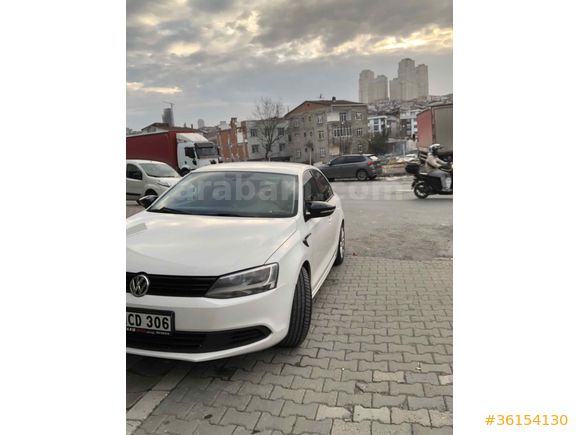 Sahibinden Volkswagen Jetta 1.6 TDi Trendline 2013 Model  205.500 km Beyaz