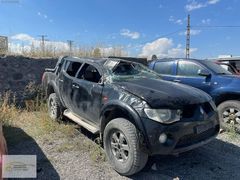 Mitsubishi L200 CR Çıkma Yedek Parçaları