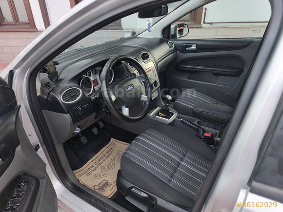 Sahibinden Ford Focus 1.6 TDCi Trend 2009 Model
