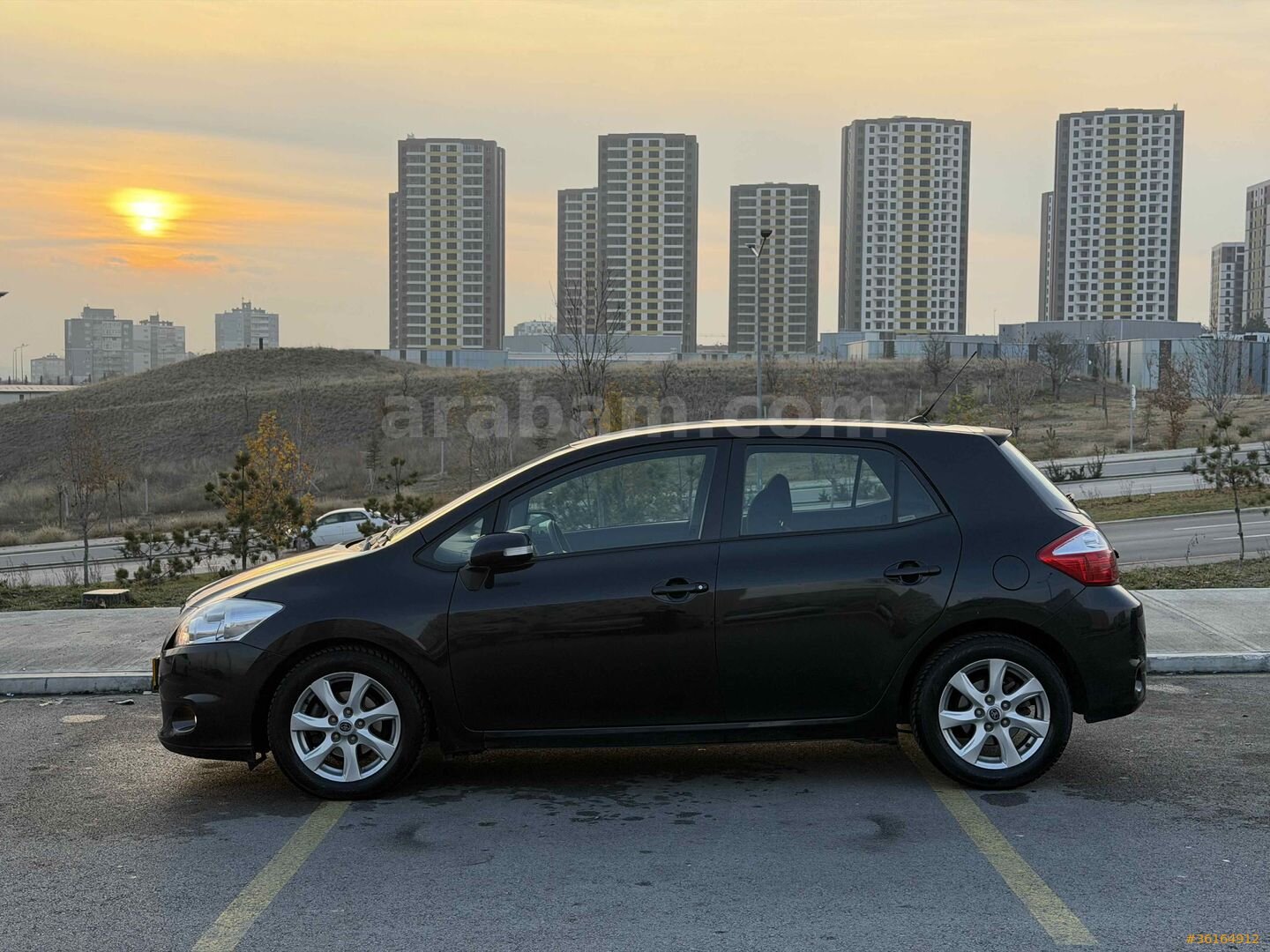 Galeriden Toyota Auris 1.4 D-4D Comfort Extra 2010 Model Ankara 219.168 km Siyah 6