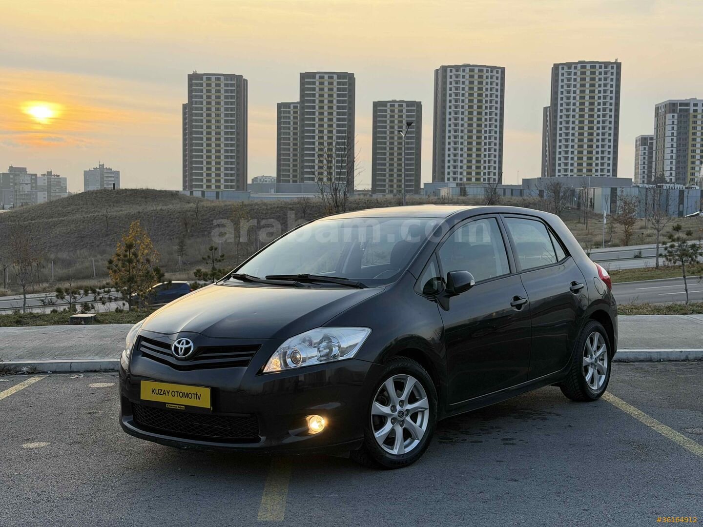 Galeriden Toyota Auris 1.4 D-4D Comfort Extra 2010 Model Ankara 219.168 km Siyah 4