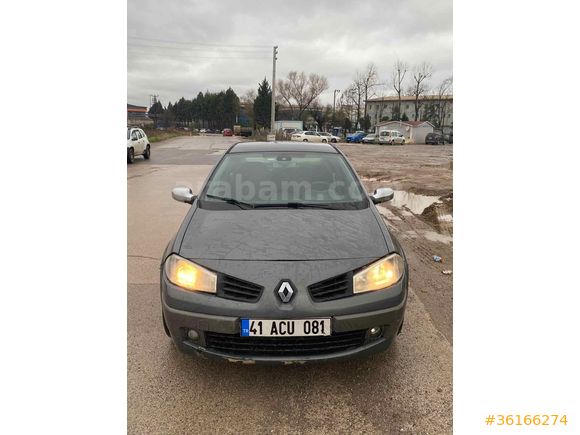 Sahibinden Renault Megane 1.5 dCi Authentique 2009 Model  300.000 km Gri