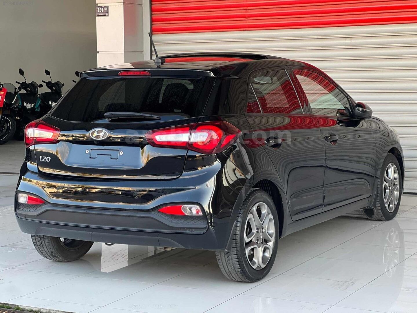 Galeriden Hyundai i20 1.4 MPI Elite Smart 2019 Model Aydın 54.000 km Siyah 6
