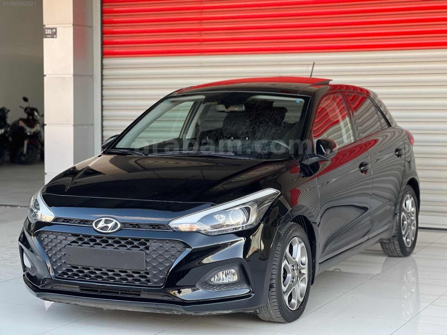 Galeriden Hyundai i20 1.4 MPI Elite Smart 2019 Model Aydın 54.000 km Siyah 1