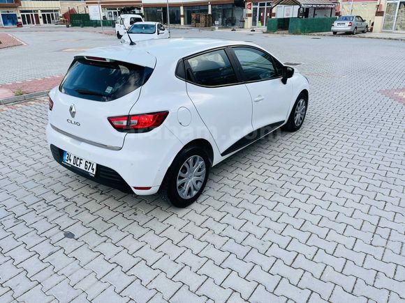 0.9 TCe Joy 2020 Model
