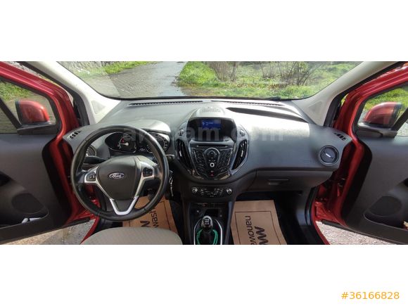 Sahibinden Ford Tourneo Courier 1.6 TDCi Titanium Plus 2014 Model