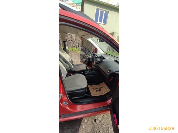 Sahibinden Ford Tourneo Courier 1.6 TDCi Titanium Plus 2014 Model
