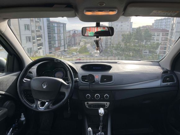 Sahibinden Renault Fluence 1.5 dCi Touch 2015 Model 