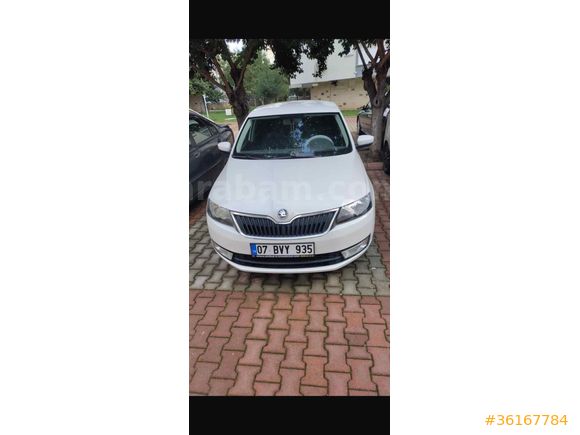 Sahibinden Skoda Rapid 1.6 TDI Elegance 2014 Model  162000 km Beyaz