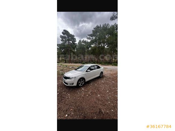 Sahibinden Skoda Rapid 1.6 TDI Elegance 2014 Model  162000 km Beyaz
