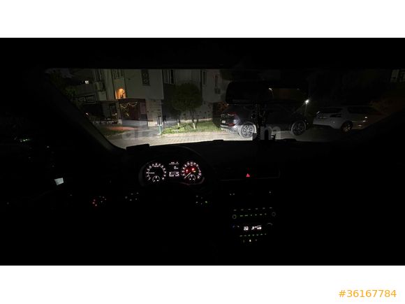Sahibinden Skoda Rapid 1.6 TDI Elegance 2014 Model  162000 km Beyaz