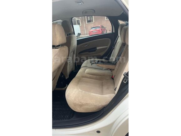 HATASIZ BOYASIZ 2012 LİNEA 1.6 FULL PAKET